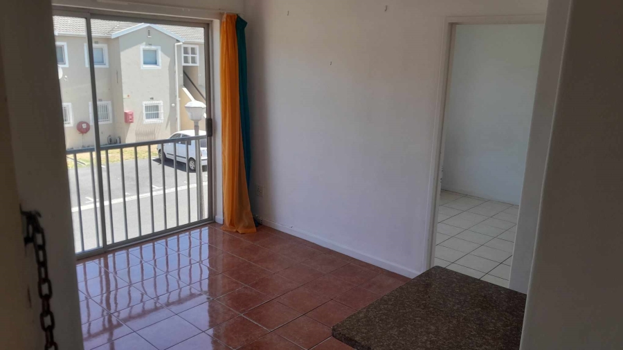 To Let 1 Bedroom Property for Rent in Kenilworth Western Cape